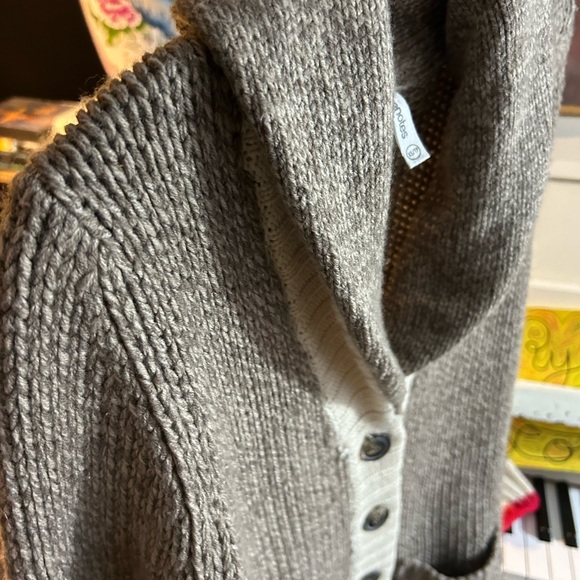 Bluenotes Womens Gray and Red Knit Cabin Sweater Cottagecore XS - Picture 6 of 15